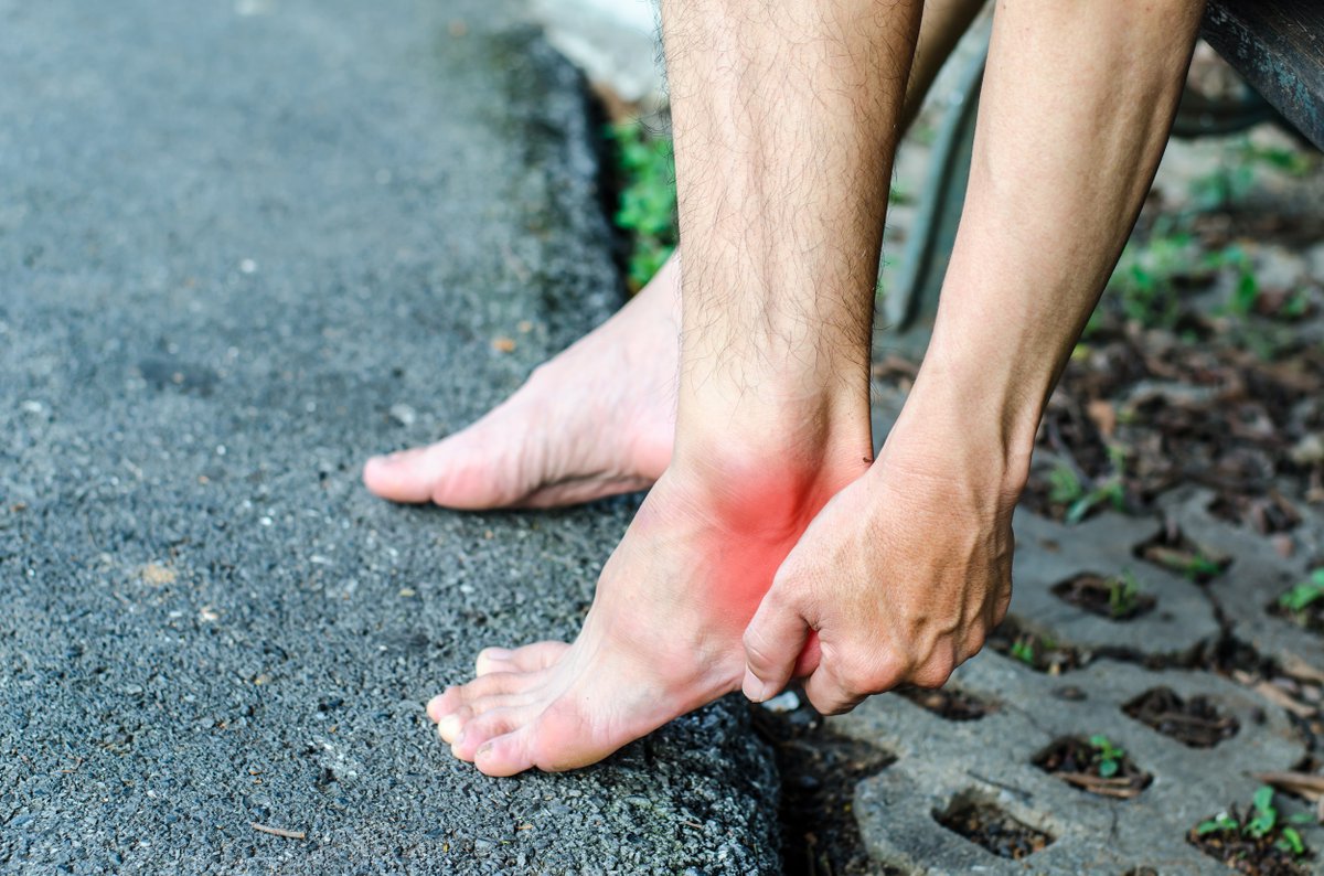 ChicagoFootCare's tweet photo. Our #podiatrists provide #housecalls in #Chicago for the #homebound patients. #chocagopodiatrists Visit: https://t.co/pVhaa6peKQ https://t.co/PcdQIpXmQn
