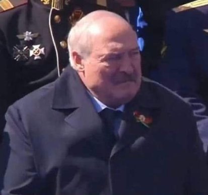 Хочу стикер-пак для телеги с недовольными Лукашенко. 

Кто-нибудь уже сделал? 
Как найти такой?