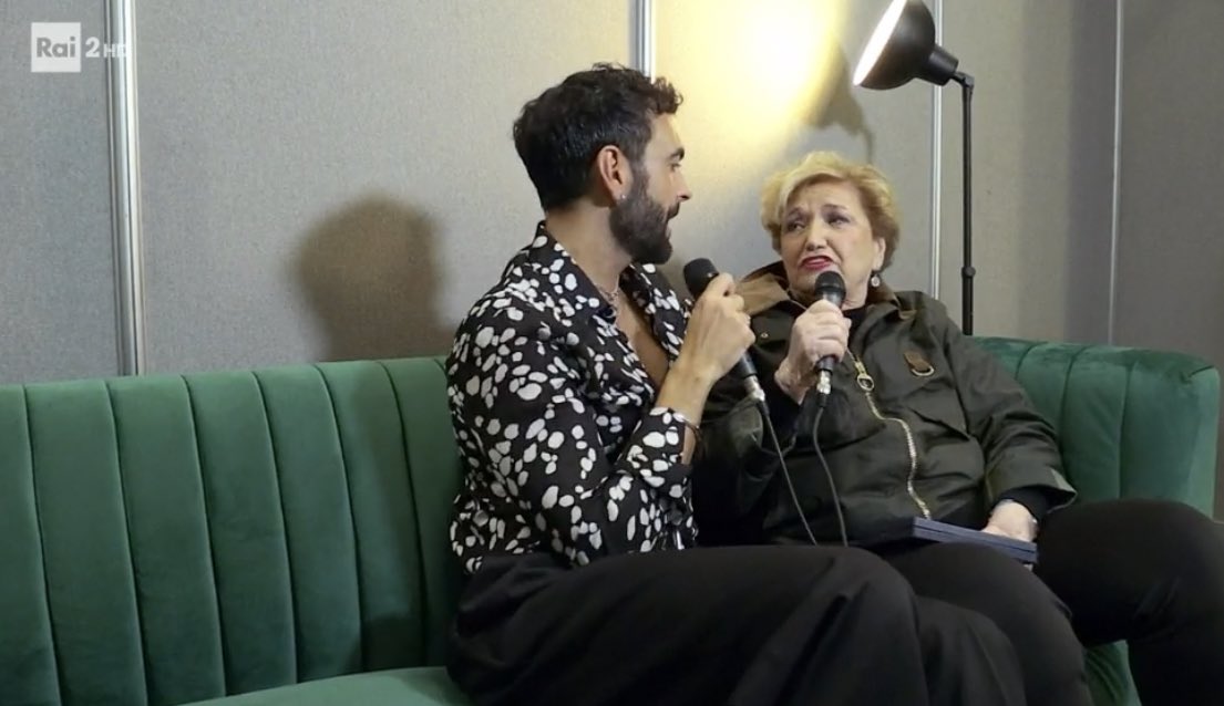 Cinguetterai's tweet photo. L’affetto che c’è tra Marco Mengoni e Mara Maionchi ❤️

#XFactor torna a battere sul Dueeeee

#Eurovision #Eurovision2023 #ESCITA #ESC2023 #MarcoMengoni https://t.co/aEig7OktzV