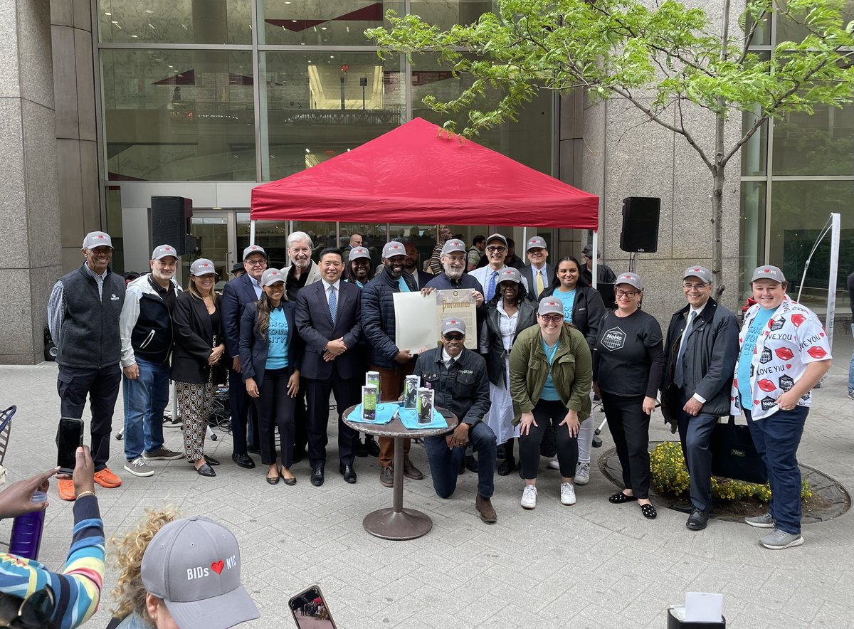 NYC BID Association tweet media
