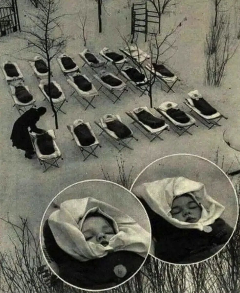 historyinmemes's tweet photo. Winter Proofing New Russian babies, Moscow, 1958. They believe that the cold, fresh air boosts their immune system and allows them to sleep longer. https://t.co/id6ozzSPBg