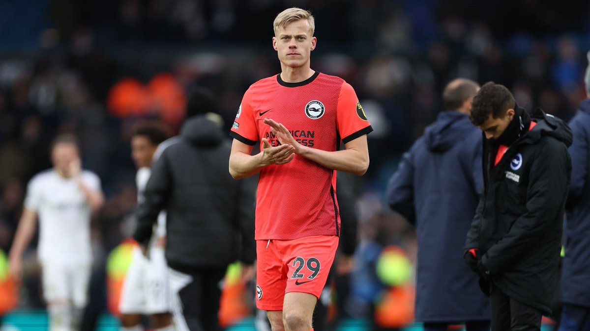 ヤン・ポール・ファン・ヘッケ 背番号：29 国籍：オランダ🇳🇱 年齢