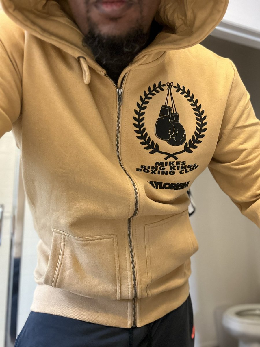 baylorism's tweet image. @OTR_Mike @RingKingsPod I know the dealer personally. 🥊🥇🛄