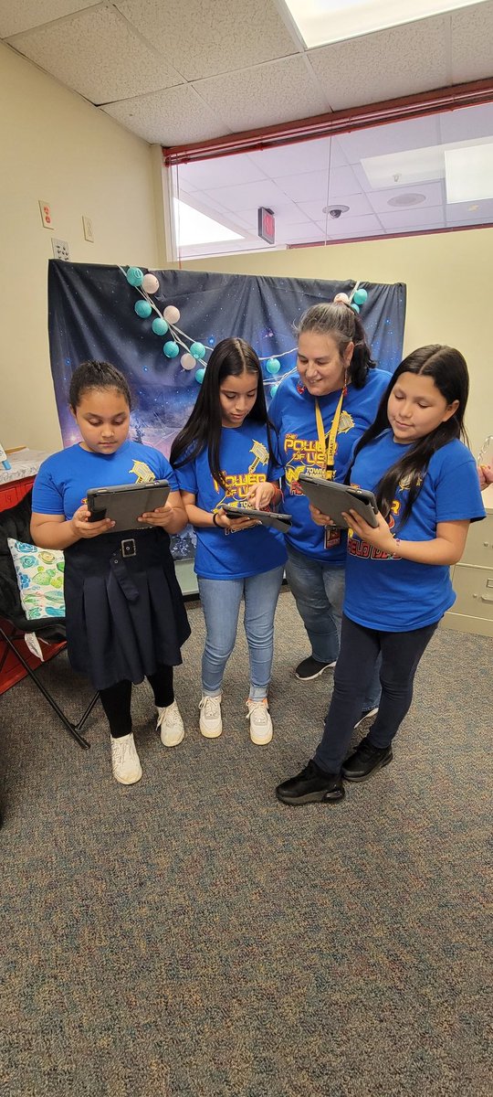 ReneejamesC's tweet image. This year, I have had the pleasure of teaching these future technology geniuses! Our club was called SWOT cuz we are @townleytorches Tech Team!!! As they move on to @IrvingBowie_MS I ask them to continue to be in tech! @_AnneClark @IISDTechService @IrvingISD #girlsinTECH