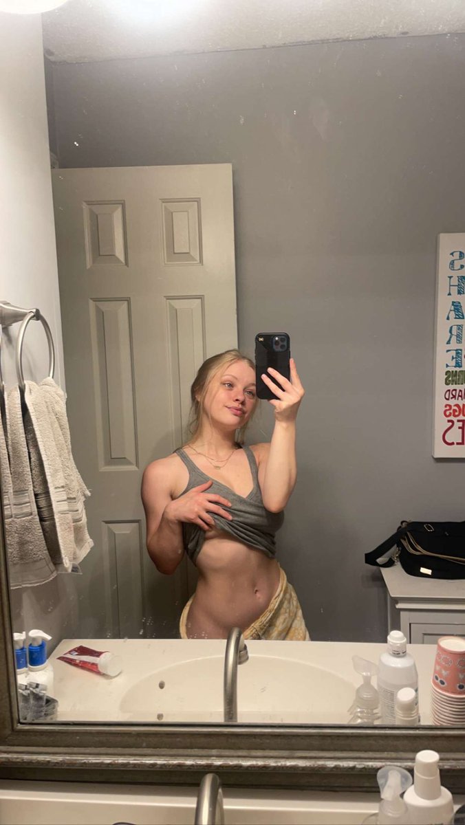 Girl$ Of 🅿orn 🎬 1️⃣4️⃣K on Twitter: "RT @TheKylieShay: Tell me I’m pretty (No seriously I’m