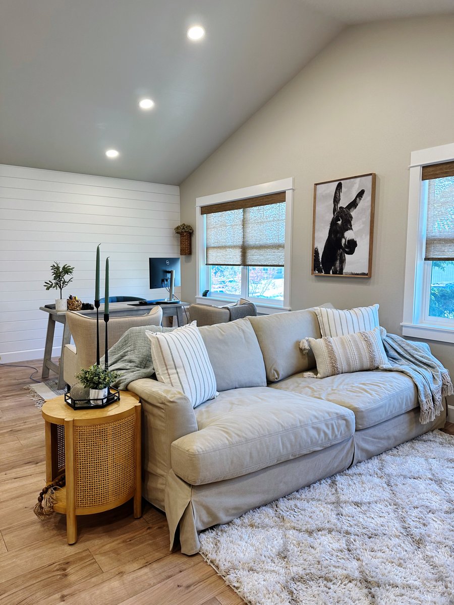 LexarHomes's tweet photo. We're incredibly excited to introduce you to our new office in Coupeville! We are open at this location by appointment - make plans to stop by and see us!

#lexarhomes #customhomebuilder #construction #constructionlife #designbuild #pnw #onyourland #coupeville #whidbeyisland https://t.co/T2Ngl1sNyK