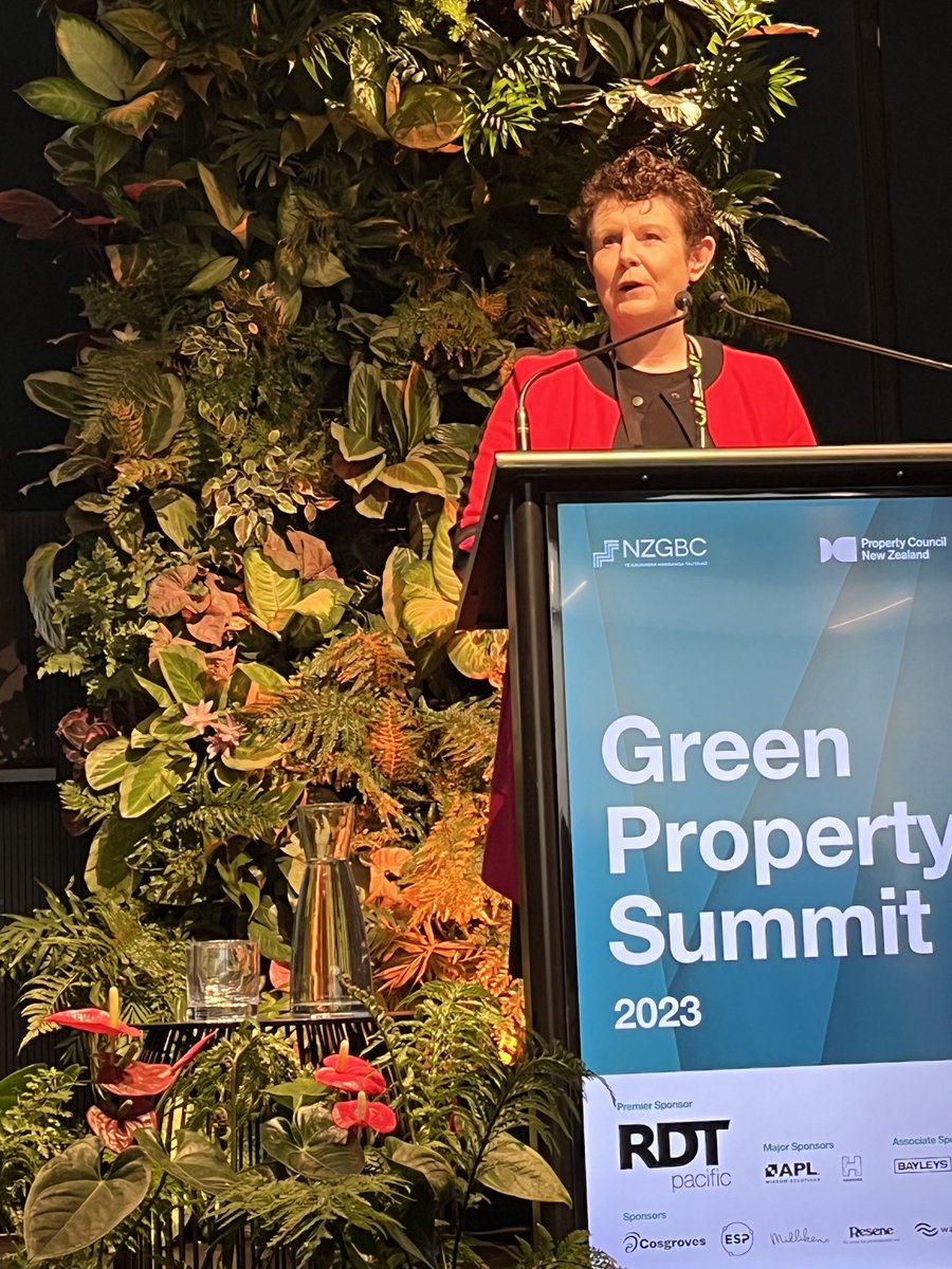 Andrew Eagles tweet media