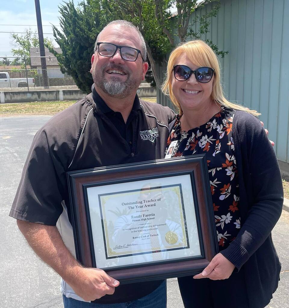 Congratulations to Randy Fareria for being nominated for Turlock Rotary Teach of the Year!!  #rollpride 💚🦁💚 instagr.am/p/CsCTPJIuqLc/