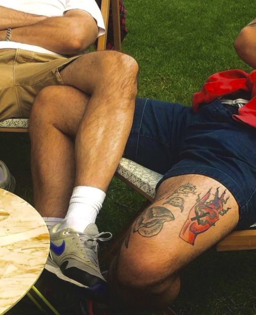 ForeverElSanto's tweet photo. how i’m tryna be this summer https://t.co/vJU9xHqU09