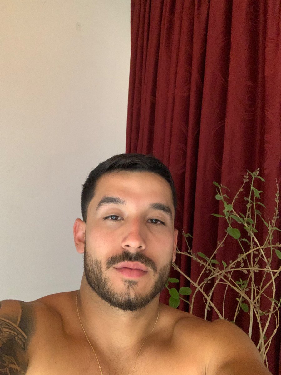 Mateogrosh's tweet photo. #latin #men #model #webcam #onlyfans #teen https://t.co/1FabBhniUA