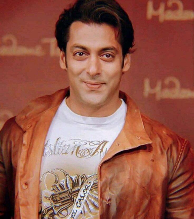 PrettyKtm's tweet photo. #SalmanKhan The Only Actor Who Look Handsome In Any Art #PerfectArt (Whoever Did It. Good Work) @PrettyKtmโ https://t.co/NTfmrMduwt