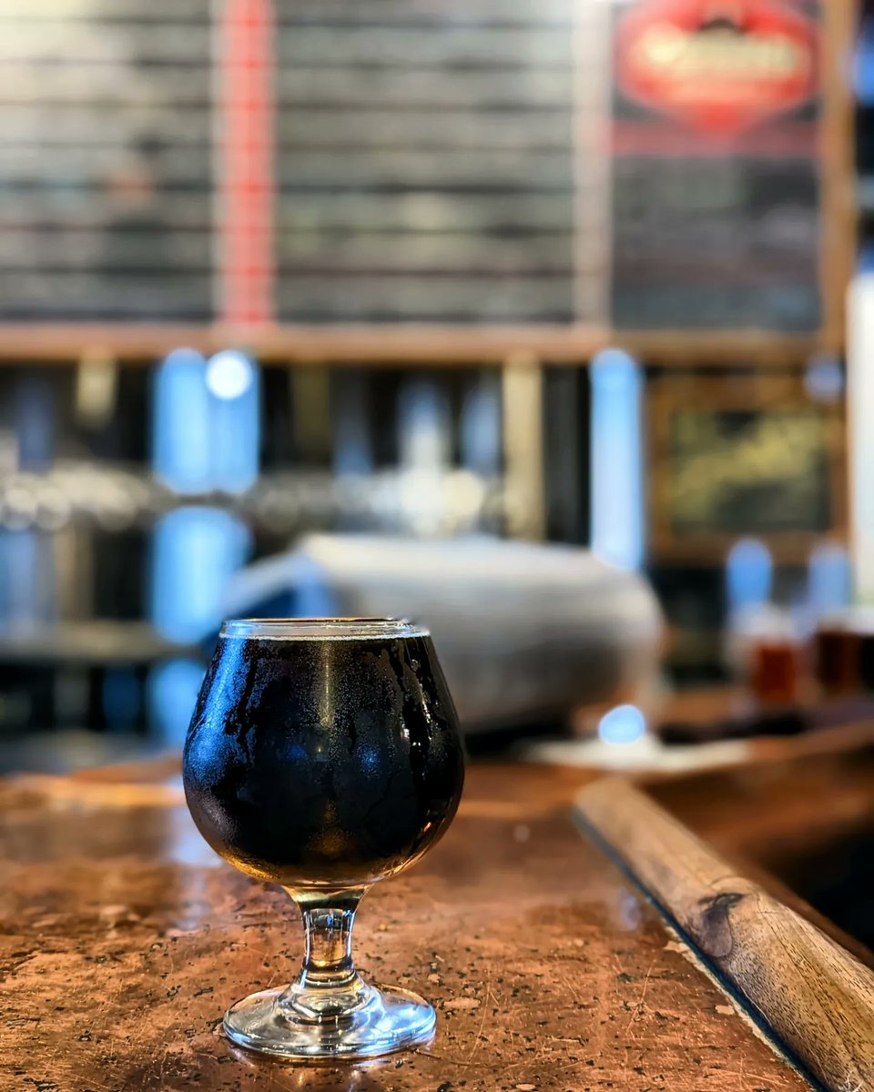 beer_tapped's tweet photo. "Beer is proof that God loves us and wants us to be happy."
#BeerTapped🍺: Oud Bruin
Beer Type: #oudbruin #flandersoudbruin #oldale
Brewery: @LancasterBrew
Brew Birth: Lancaster, PA
Serving Style: Draft 👉 snifter glass
Profile: 7% ABV - IBUs
👀🔗👇:
https://t.co/hUV5N2fo0b https://t.co/8PBkPrD5DF