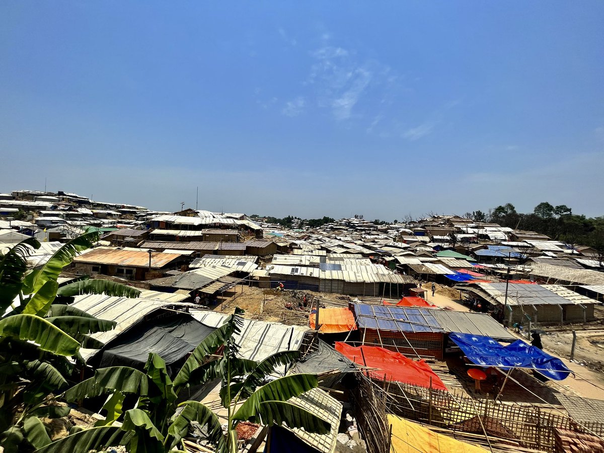 The fragility of life in the #Rohingya #refugee camps:

🍲 On 1 March food rations were cut by 17%.

🔥 On 5 March, a fire destroyed the homes of 16,000 Rohingya refugees.

🌀 On 14 May, we expect cyclone #Mocha to impact the camps.

⛈️ The monsoons will hit us in full force.
