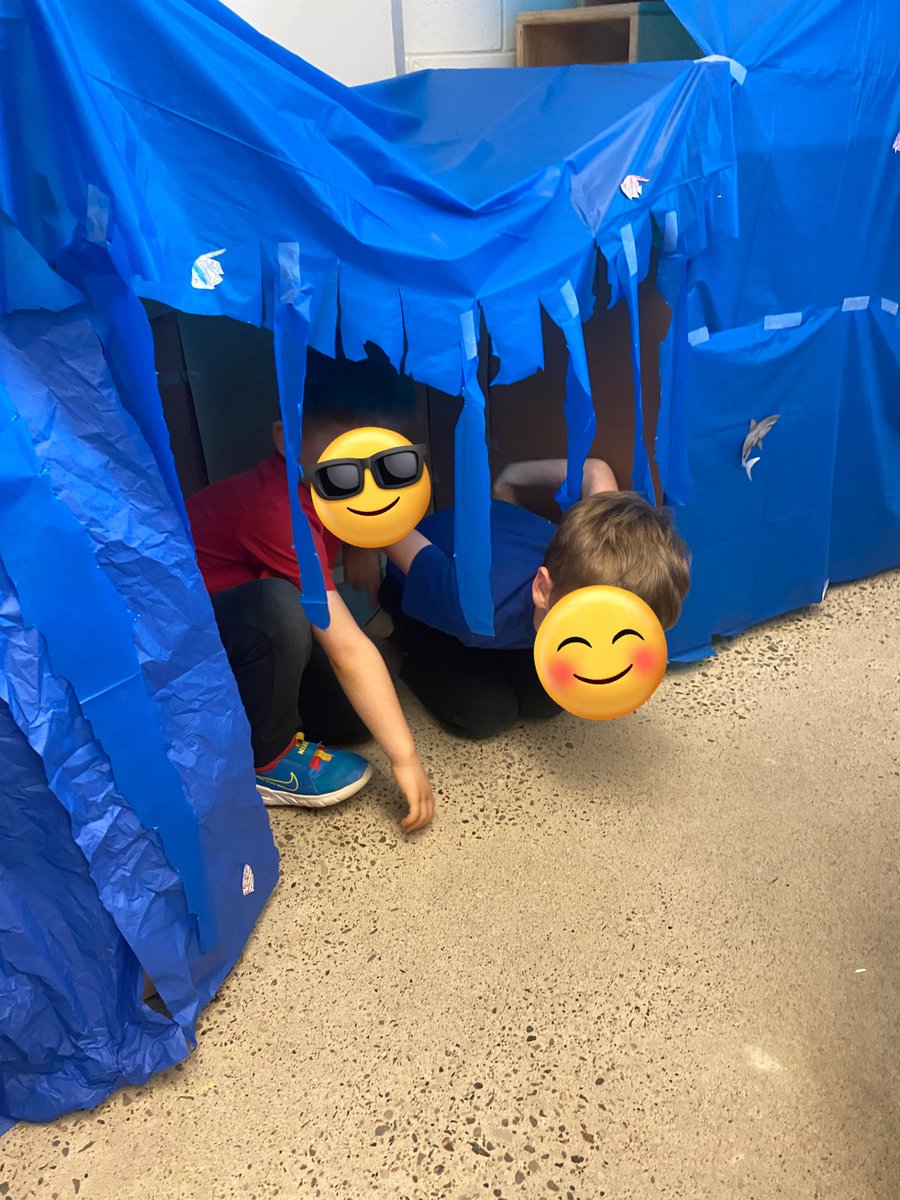 MrsTPeach's tweet photo. 🎶 We all ‘play’ in the yellow submarine…🎶 We are taking a deep dive into learning about ocean life. Come take a ride with us - explore and learn!  @MundysBayPS https://t.co/woCDCIvZyw