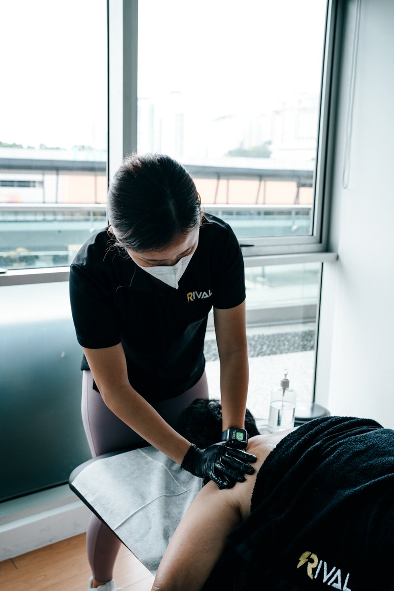 TeamRival_KL's tweet photo. Our mission is to help older adults live a pain-free life by customizing their treatment programs to their unique needs. The program helps to  reduce pain, increase mobility, and promote an active lifestyle. 

#ExerciseTherapy #RivalAthlete #TeamRival #BeTheBestOfYourself https://t.co/zc7T3Xzdmv