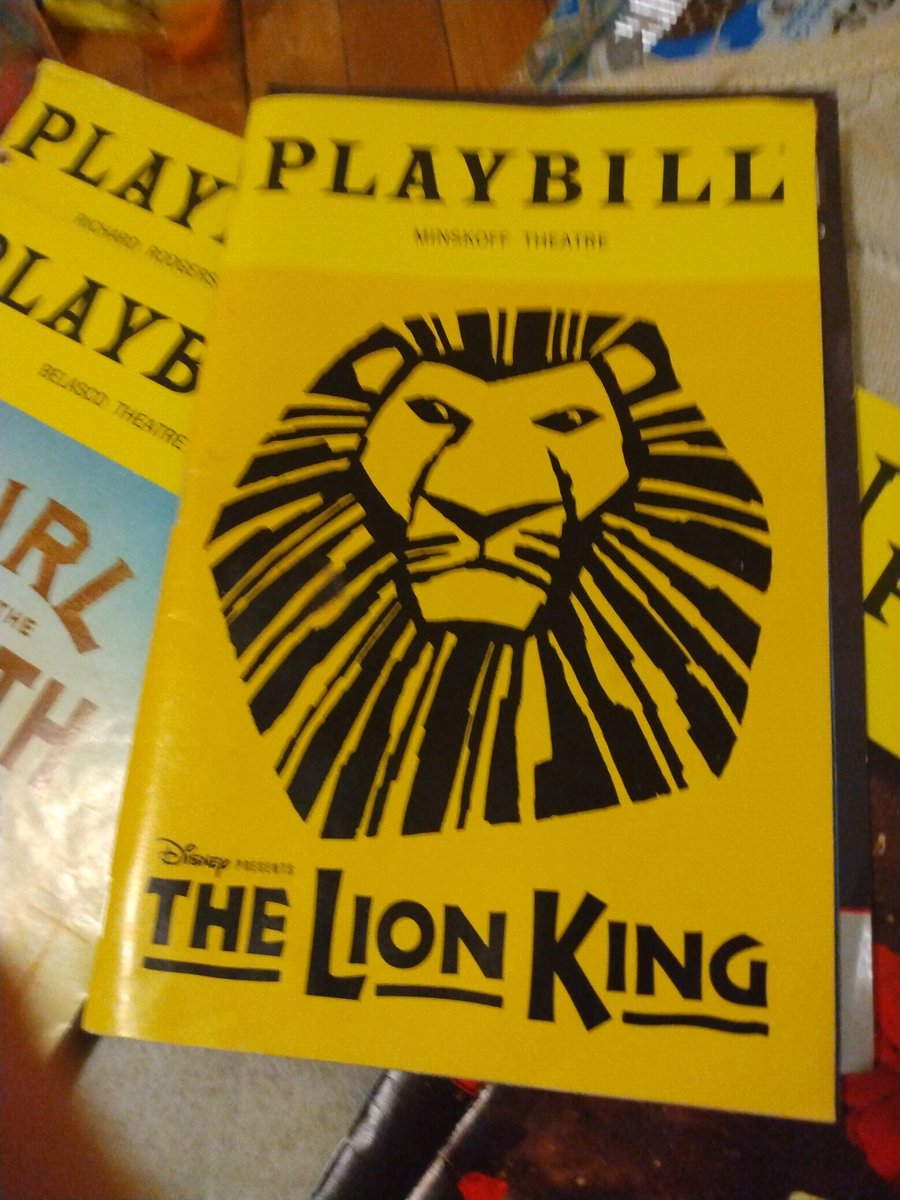 I guess you can only add 4 pictures on Twitter but also saw <a href="/TheLionKing/">The Lion King - Musical</a> for my 30th birthday in 2021. I was so mesmerized it was so good.