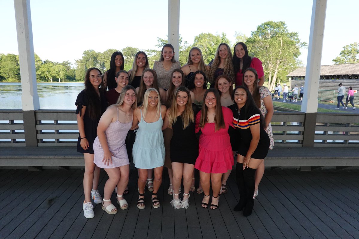 LindenwoodSB's tweet photo. OVC Banquet 2023 #InTheArena https://t.co/o4yuda3rzt