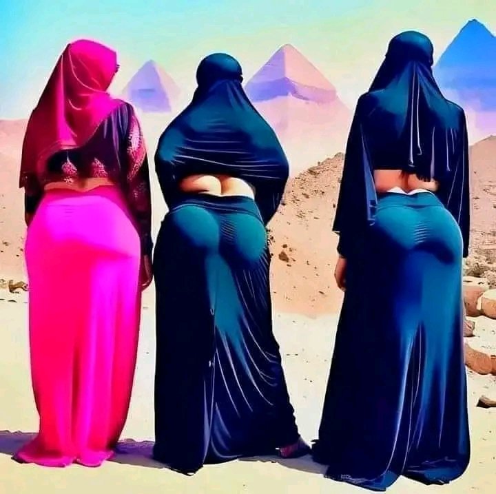 247HitzCom's tweet photo. Caption this... 3 Habibis 

#RMAMCI Idan Vini #ChampionsLeague Camavinga Etihad Carvajal Rudiger #aladdindigitalapp Otedola Ederson https://t.co/1eusf5yMwR
