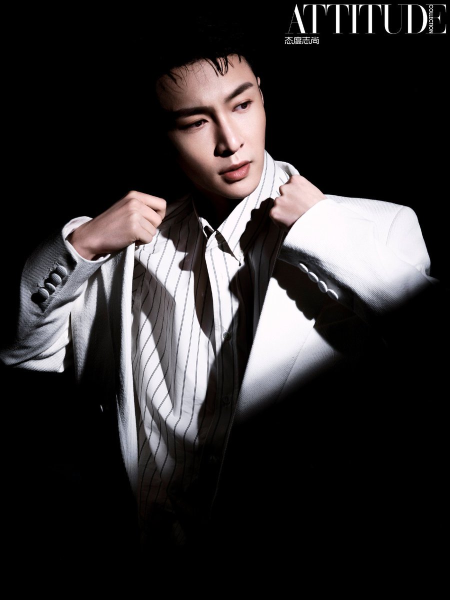 laythailand_'s tweet photo. [!]230510 L'OFFICIEL HOMMES weibo

@layzhang

#ATTITUDECOLLECTION 

#Lay #LayZhangThailand #อี้ชิง #张艺兴 https://t.co/UNTQanNQFg