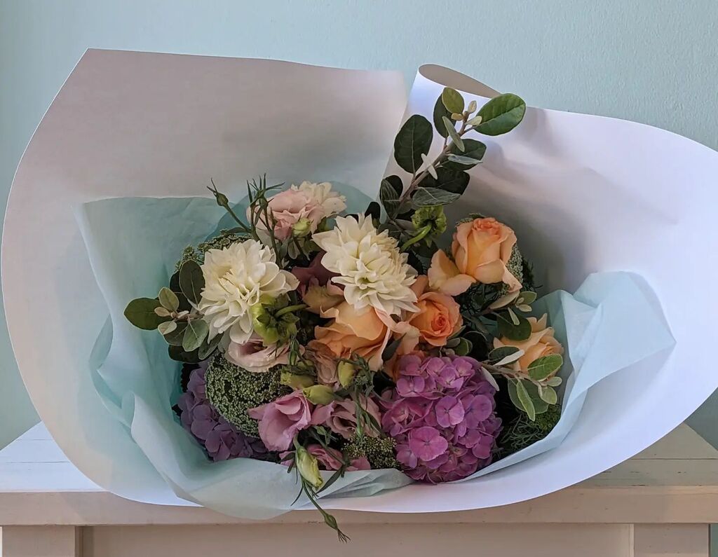 chinaclay_clov's tweet photo. The countdown is on! Mother's Day orders are coming thick and fast but there's still time to place yours. You can head to https://t.co/k7ZQ1Ypry5 or call us on 96653238 to order for pick up or delivery... https://t.co/8i1Oq1sxYK