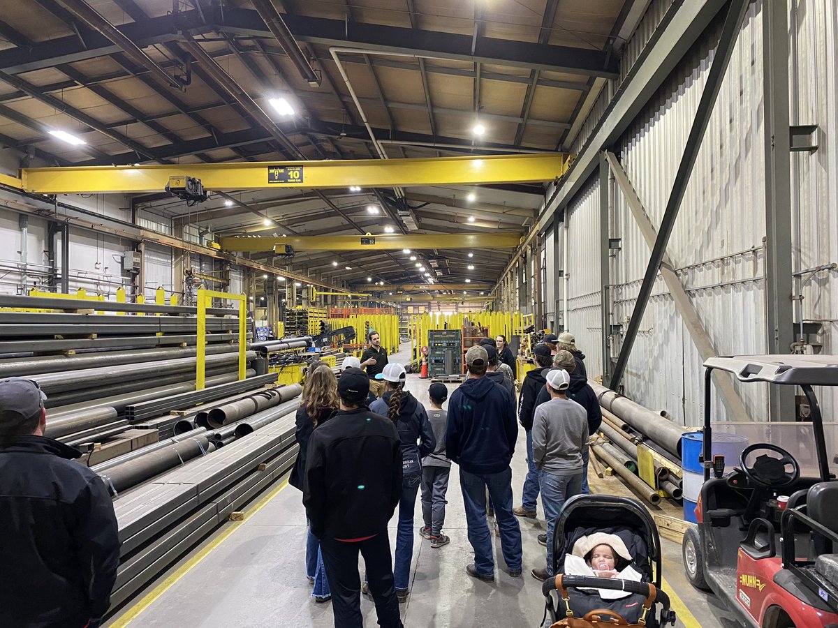 Caleigh Slits tweet media