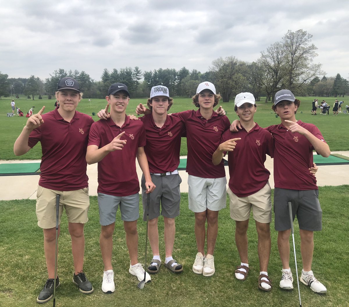MGBoysGolf's tweet photo. JV took care of business at Bunker Hills today shooting a season low 302! @DavisTripp2 tied for low honors with an even par 72! @LandonRogala and Zach Johnson tie for 3rd overall with 75! Great work fellas! Detroit Lakes next! #CrimsonFamily https://t.co/RYNdxcD2Zm