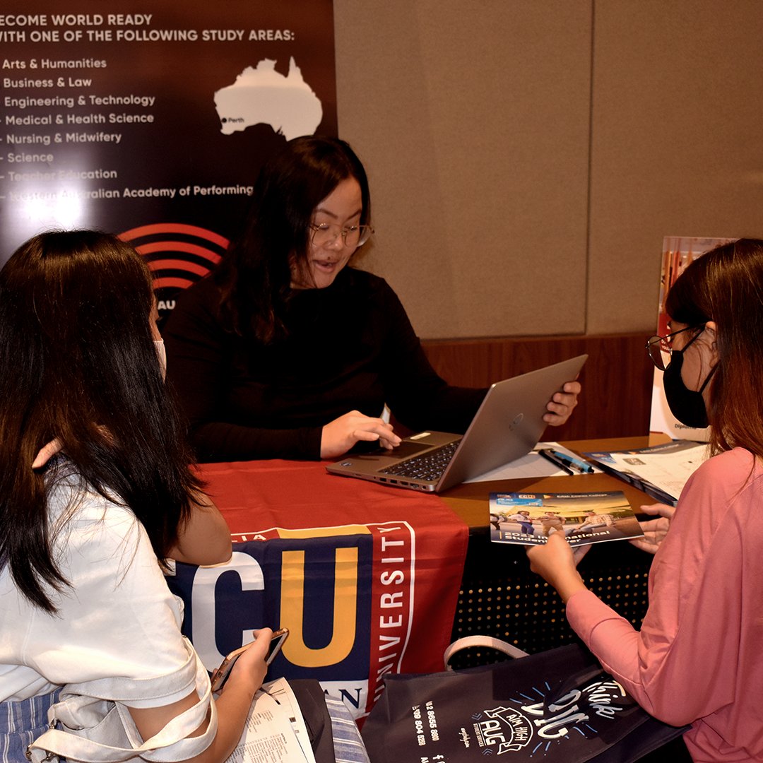 AUGPhilippines's tweet image. Are you planning to study abroad? Take advantage of AUG's free services and schedule an appointment with one of our expert education counselors today. 

Visit tinyurl.com/FirstEnquiry to get started.

#GoStudyAbroad #FreeProcessing #StudentVisa