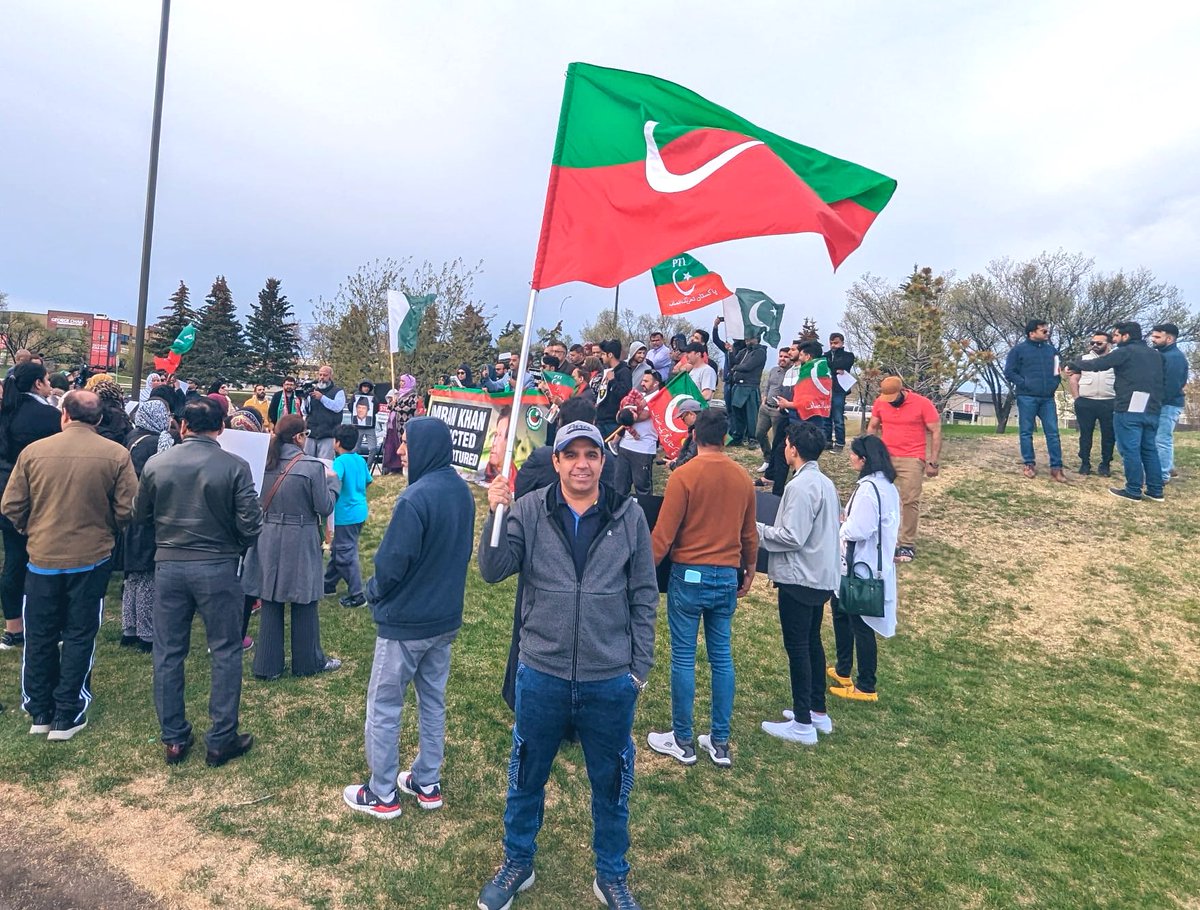 imrank_123's tweet image. #ImranKhanForPakistan #CalgaryProtest