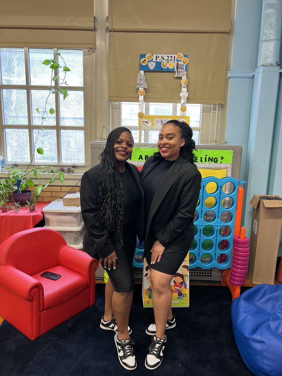 Toussaint L’Ouverture School tweet media