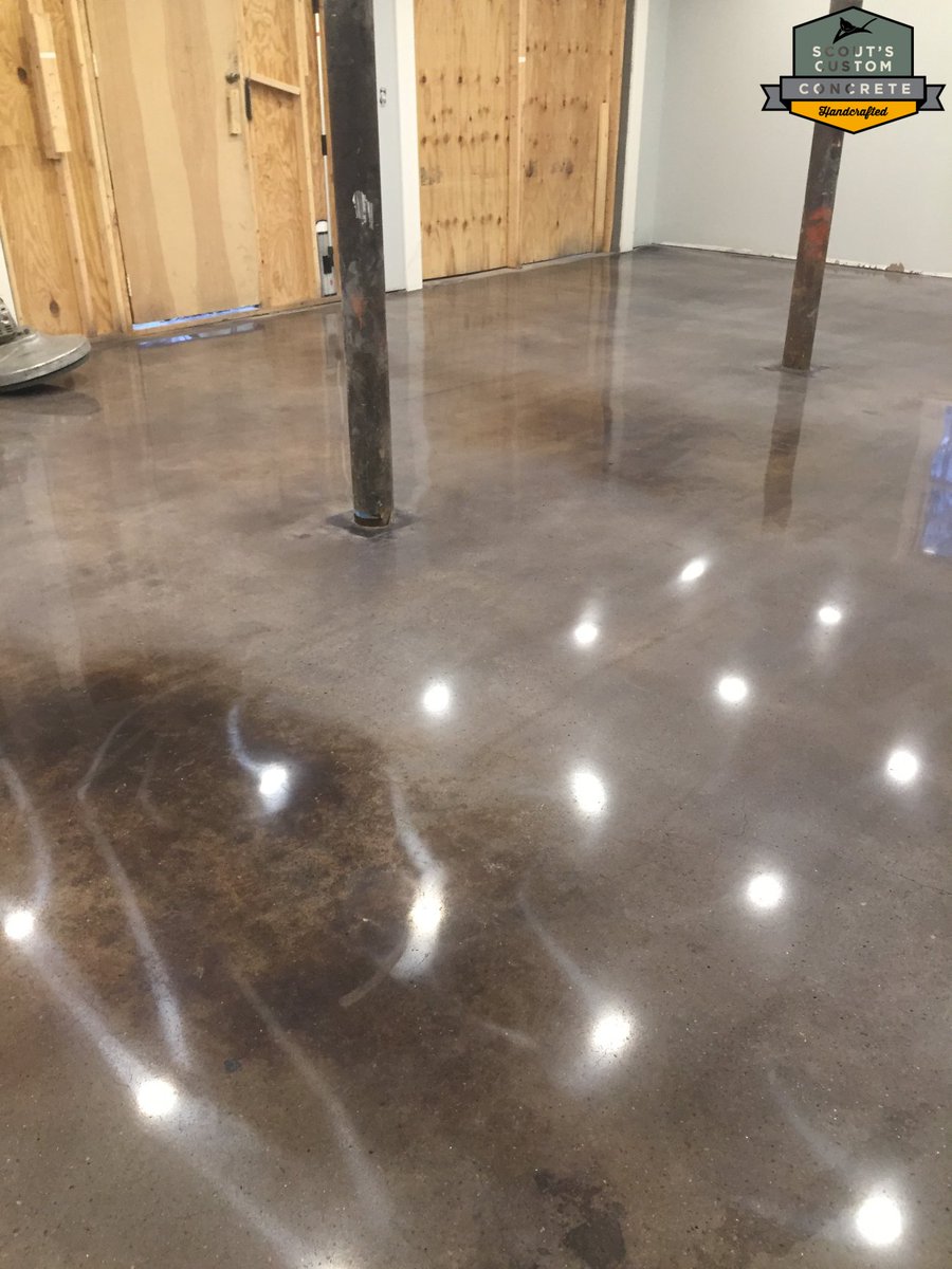 scoutsconcrete's tweet photo. Scout's Custom Concrete polished this 100-year-old slab in a garage in Winston-Salem, NC. Give us a call for an estimate for your garage floor concrete polish project! via :  https://t.co/vQjVubGHj6  via: https://t.co/vQjVubGHj6 https://t.co/gCVDJ6PqtN