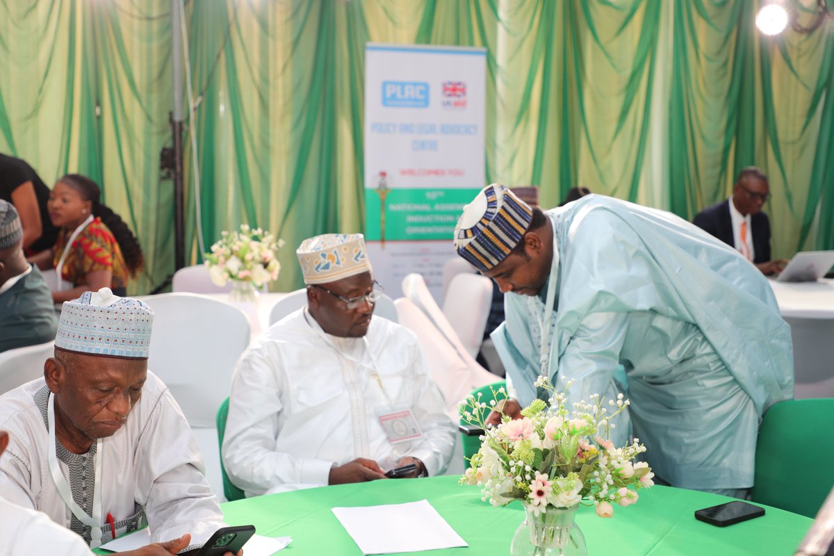 PLACNG's tweet photo. 2/ Day 3 #Photosplash of Senators-elect and @HouseNGR members-elect at the ongoing Induction Programme for the 10th @nassnigeria organised by @nassnigeria and @nilsnigeria with support from @PLACNG and the @UKaid
#10thNASS https://t.co/2QZHgeXEHu