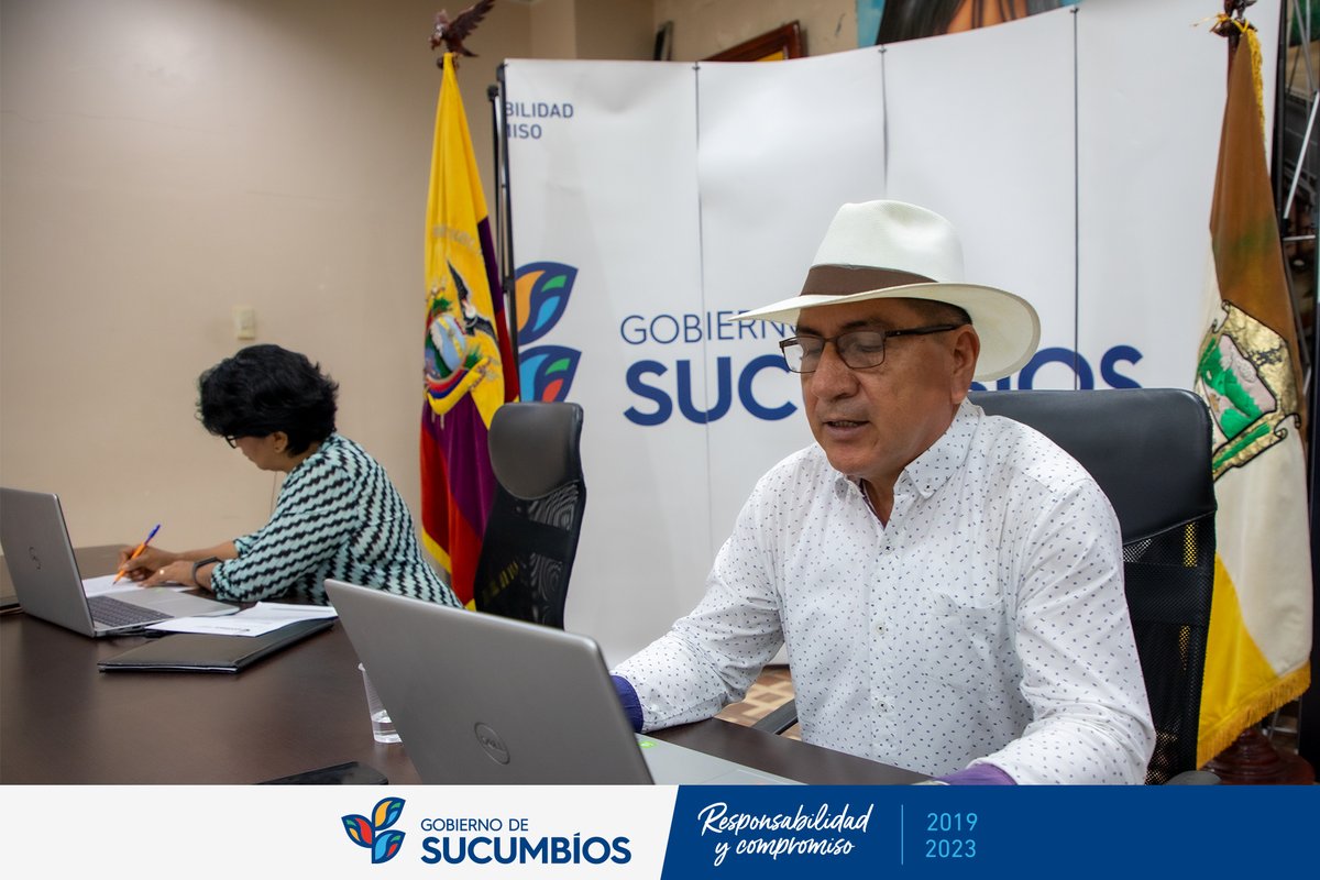 GobSucumbios's tweet photo. El prefecto Amado Chávez, formó parte de la Sesión Extraordinaria; en la cual se dio a conocer la aprobación del Acta de la sesión que fue ejecutada el pasado 27 de abril del presente año previo a la entrega del cargo a su sucesor.
#AmadoChávezPrefecto
#ResponsabilidadYcompromiso https://t.co/8739OIeZjj