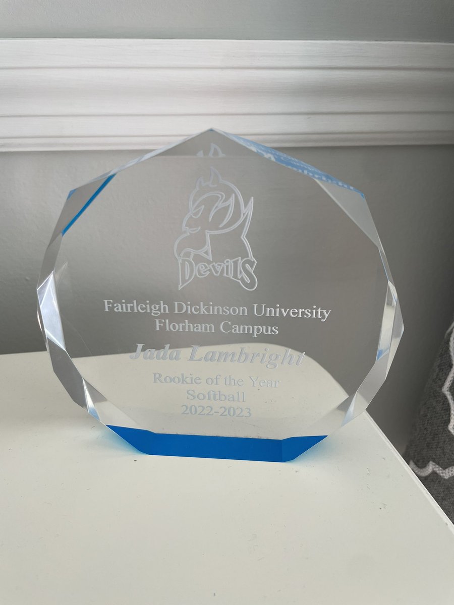 Honored to receive <a href="/FDUDevilsSB/">FDU Devils Softball</a> Rookie of the Year! Love this team so much and so excited for the future #rolldevs

<a href="/FDUDevils/">FDU Devils Athletics</a> <a href="/CDFusionSB/">Capital District Fusion Softball</a> <a href="/SHENSOFTBALL/">ShenSoftball</a> <a href="/518Softball/">518 Softball</a>