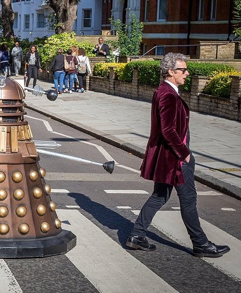 DrUnfuckable's tweet photo. the only beatle i care about (peter capaldi as the first guy in abbey road photoshoots) https://t.co/S4el7aUH81
