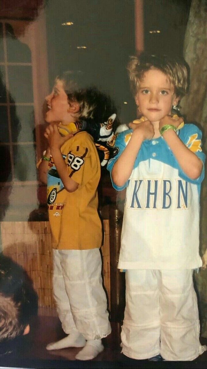 emartineeez's tweet photo. 24❤️ https://t.co/B68c492xjh