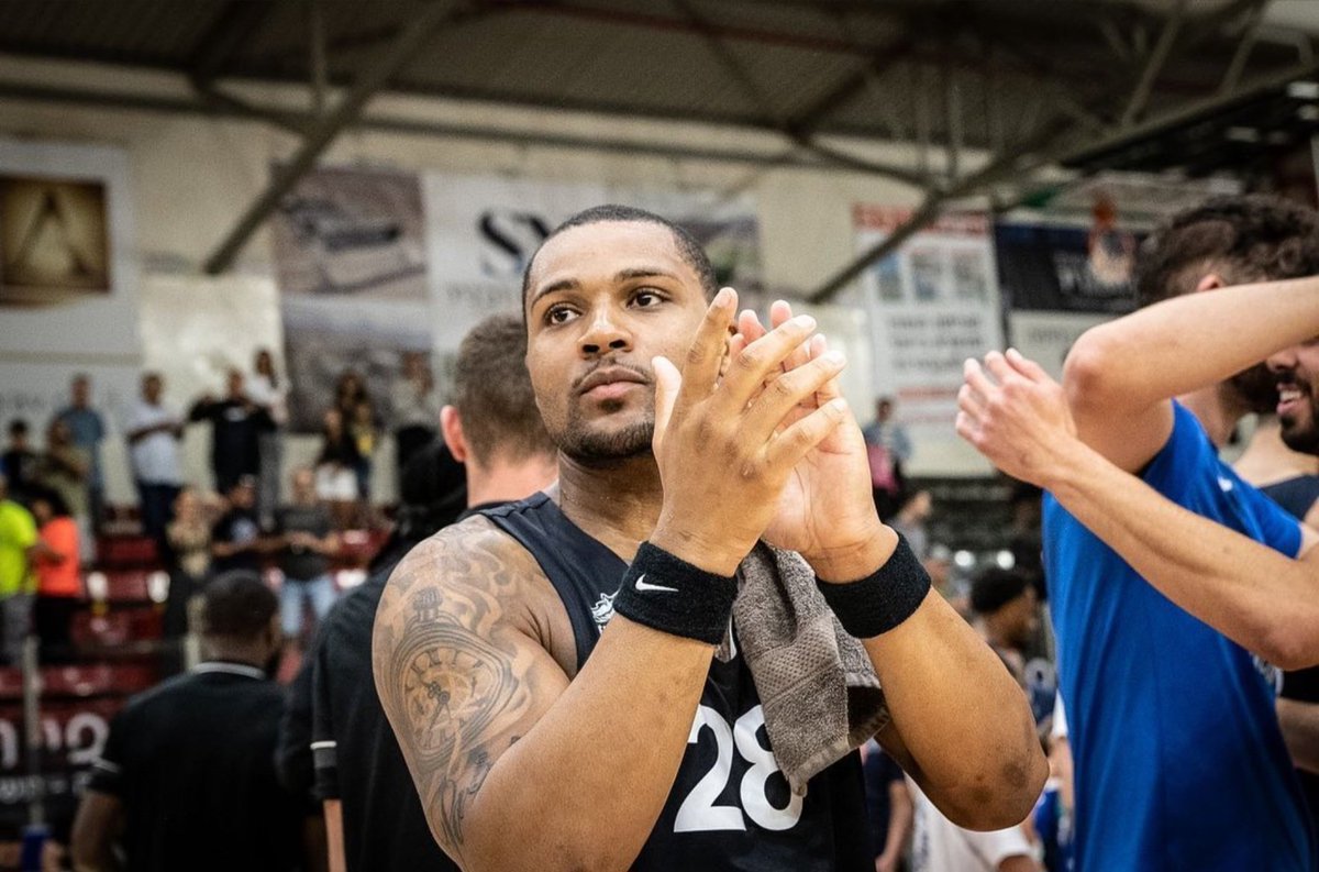 IAmDPick's tweet image. Appreciation note for Austin Tilghman. True leader that's been overlooked his entire career. He changes cultures and turns losers to winners.

🇫🇷Evreux 0-6 before AT: Playoffs with AT
🇫🇷Le Portel 0-6 before AT: Safe in ProA with AT
🇮🇱Eilat 3-14 before AT: 60% wins with AT