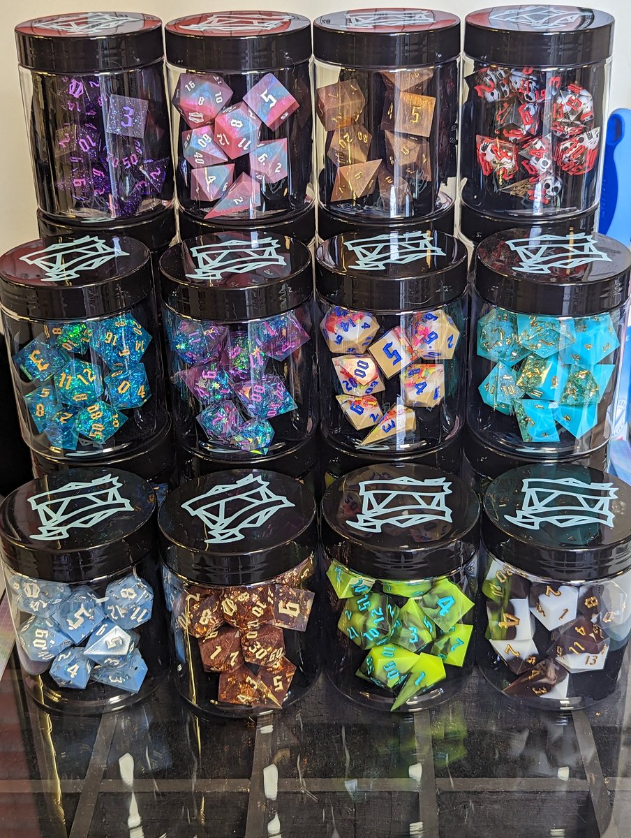 Crit Happens Dice tweet media