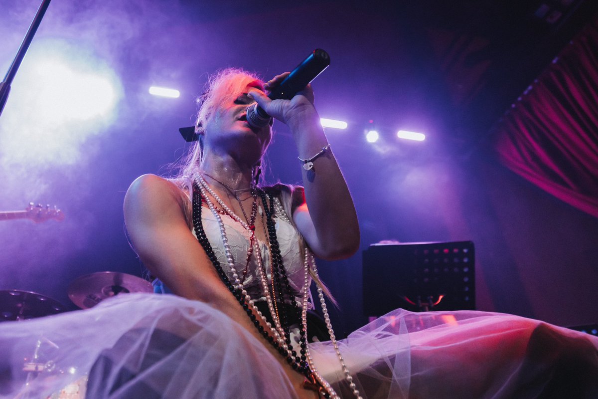TravassosFoto's tweet photo. Estreia dos @tributo_a_madonna no @patiodosol_fabricadapolvora no dia 29 de Abril. 

#concertphotography #concert #concertphoto #concerto #concertos #artist #artistsoninstagram #artistas #musicos #músicos #musicosportugueses #band #bandas #madonna #cultura https://t.co/iANRiU2Bq7