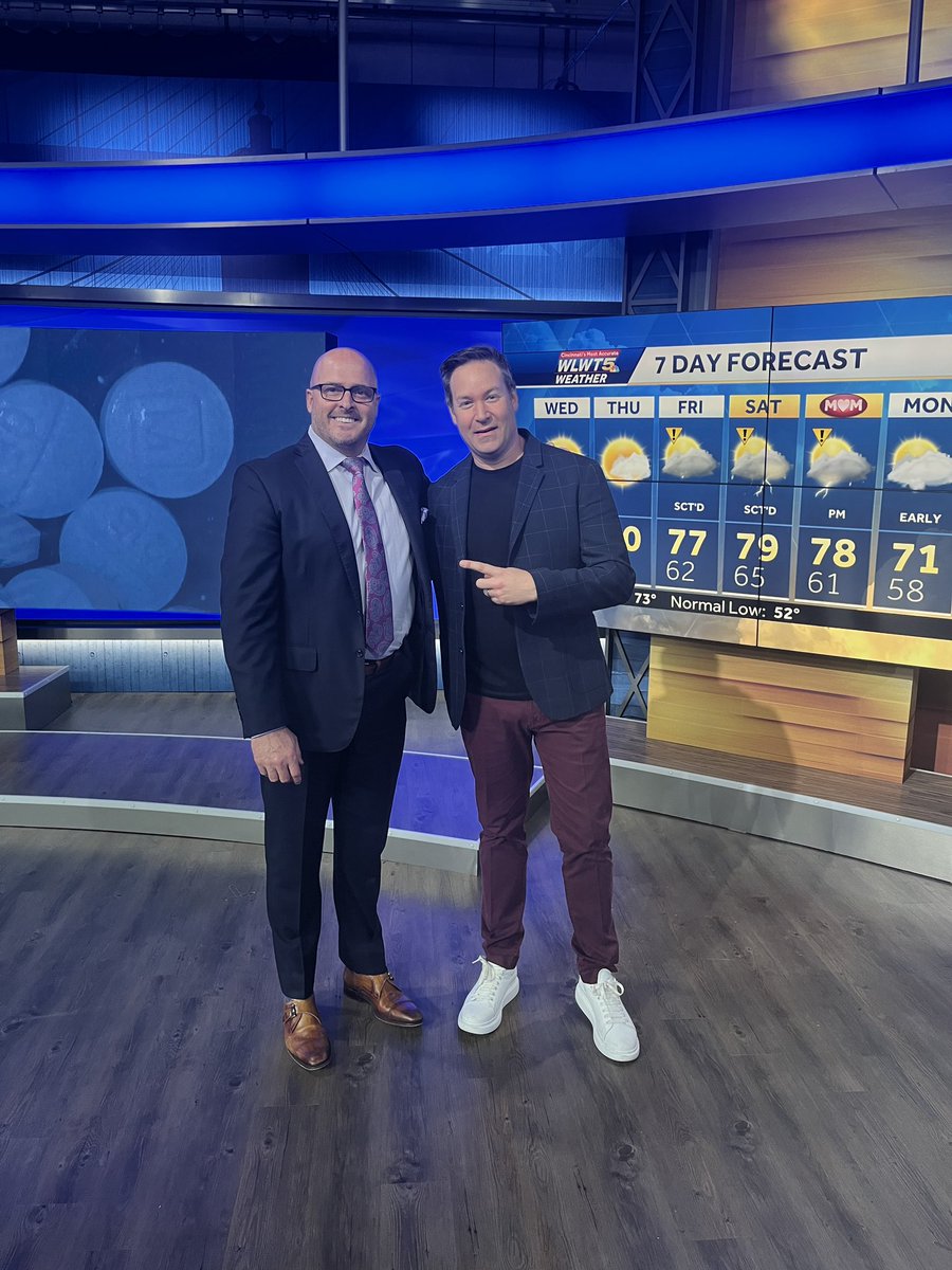 Great to have Chief National Consumer Correspondent <a href="/jeffrossen/">Jeff Rossen</a> in studio <a href="/WLWT/">WLWT</a> to answer all things Money with <a href="/ShereeWLWT/">Sheree Paolello WLWT</a> <a href="/MikeDardisWLWT/">MikeDardisWLWT</a>!