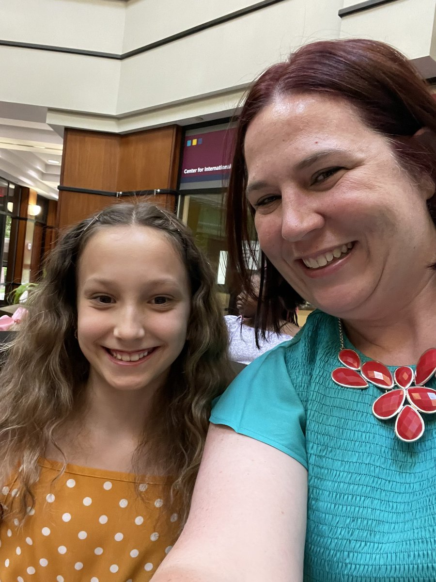 OCETRACK1FIFTH's tweet photo. So proud to celebrate our #spotlightstudent tonight! @OliveChapelElem @ErinKelleyMay @Indyandharperap @WCPSS https://t.co/Nj07rnmgnp