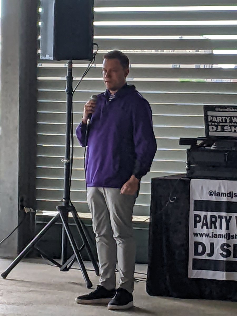 FIHS44AD's tweet photo. Thanks to @furmanpaladins Coach Bob Richey for speaking to our @gcschools student athletes @GreenvilleDrive #DriveForExcellence #Process #Habits #Excellence #Mentality #BestOfMyAbility https://t.co/gibmXfVMWF