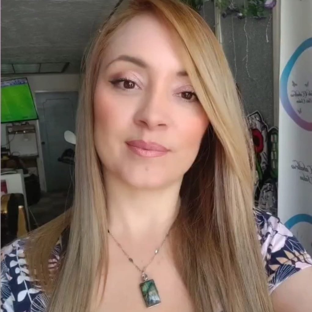 FernandaMarXua's tweet photo. #NuevaFotoDePerfil https://t.co/a6kZJJiAk5