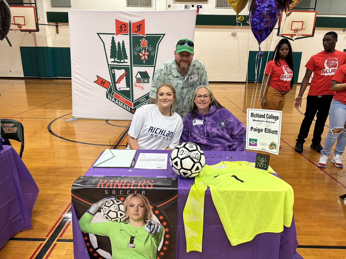 Ranger_Ladies_Athletics (@rangerladies) on Twitter photo It was an exciting day at #TheForest!!! We had 4 Ranger Ladies sign their letters of intent to play collegiate sports.
Mercy Wamet- Kilgore 🏀
Jeriah Ellington Preston- Richland 🏐
Paige Elliott- Richland ⚽️
Ariana Davis Wilson- McPherson 🏃🏿♀️
<a href="/gisd_athletics/">Garland ISD Athletics</a> <a href="/NFHS_Rangers/">Naaman Forest High School</a> It was an exciting day at #TheForest!!! We had 4 Ranger Ladies sign their letters of intent to play collegiate sports.
Mercy Wamet- Kilgore 🏀
Jeriah Ellington Preston- Richland 🏐
Paige Elliott- Richland ⚽️
Ariana Davis Wilson- McPherson 🏃🏿♀️
<a href="/gisd_athletics/">Garland ISD Athletics</a> <a href="/NFHS_Rangers/">Naaman Forest High School</a>