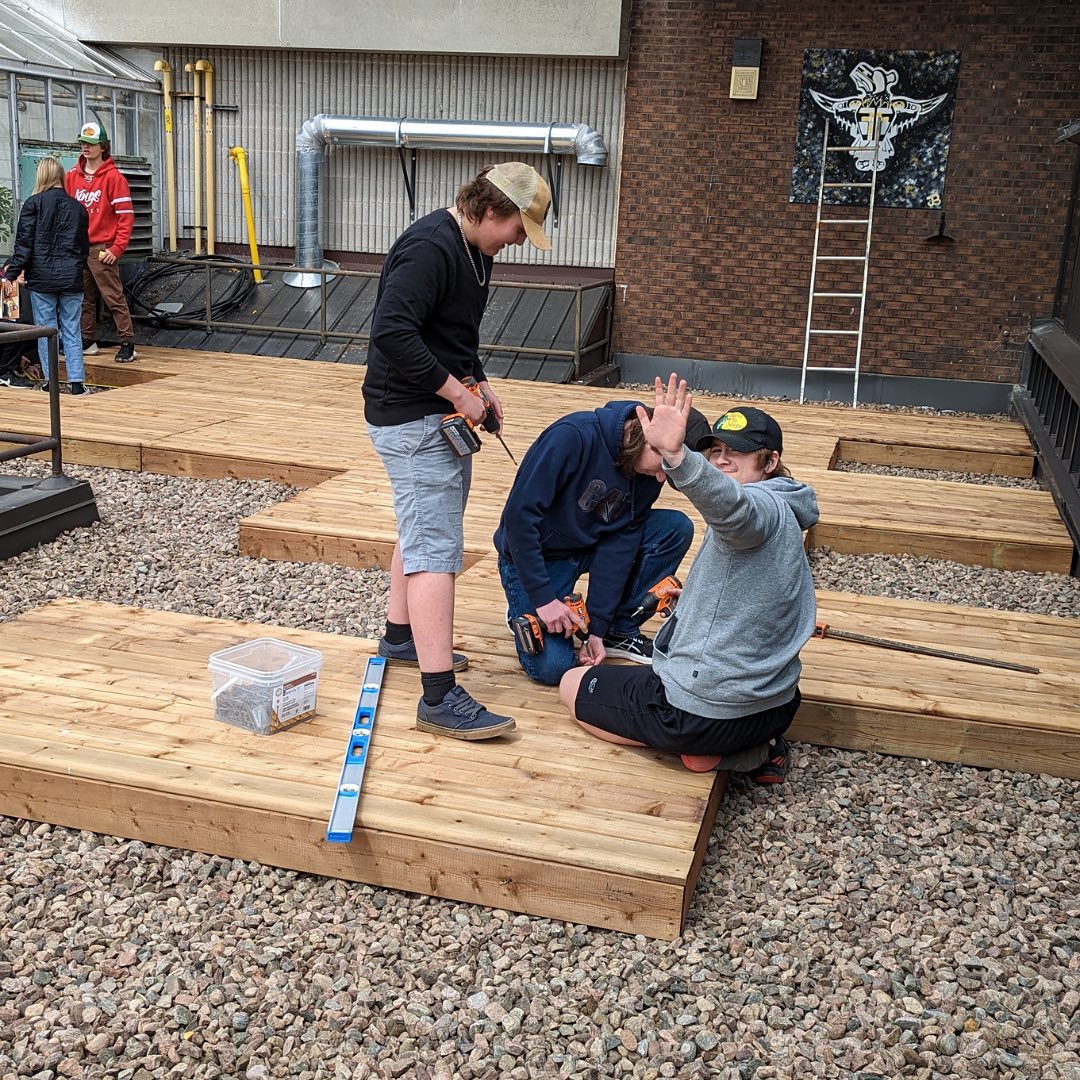 Thank you to Mr. Hammel's construction class for continuing to reshape the courtyard at FHS. This area will be home to an outdoor classroom and learning space for our students, allowing them to get some fresh air while they learn. A great experiential learning opportunity!