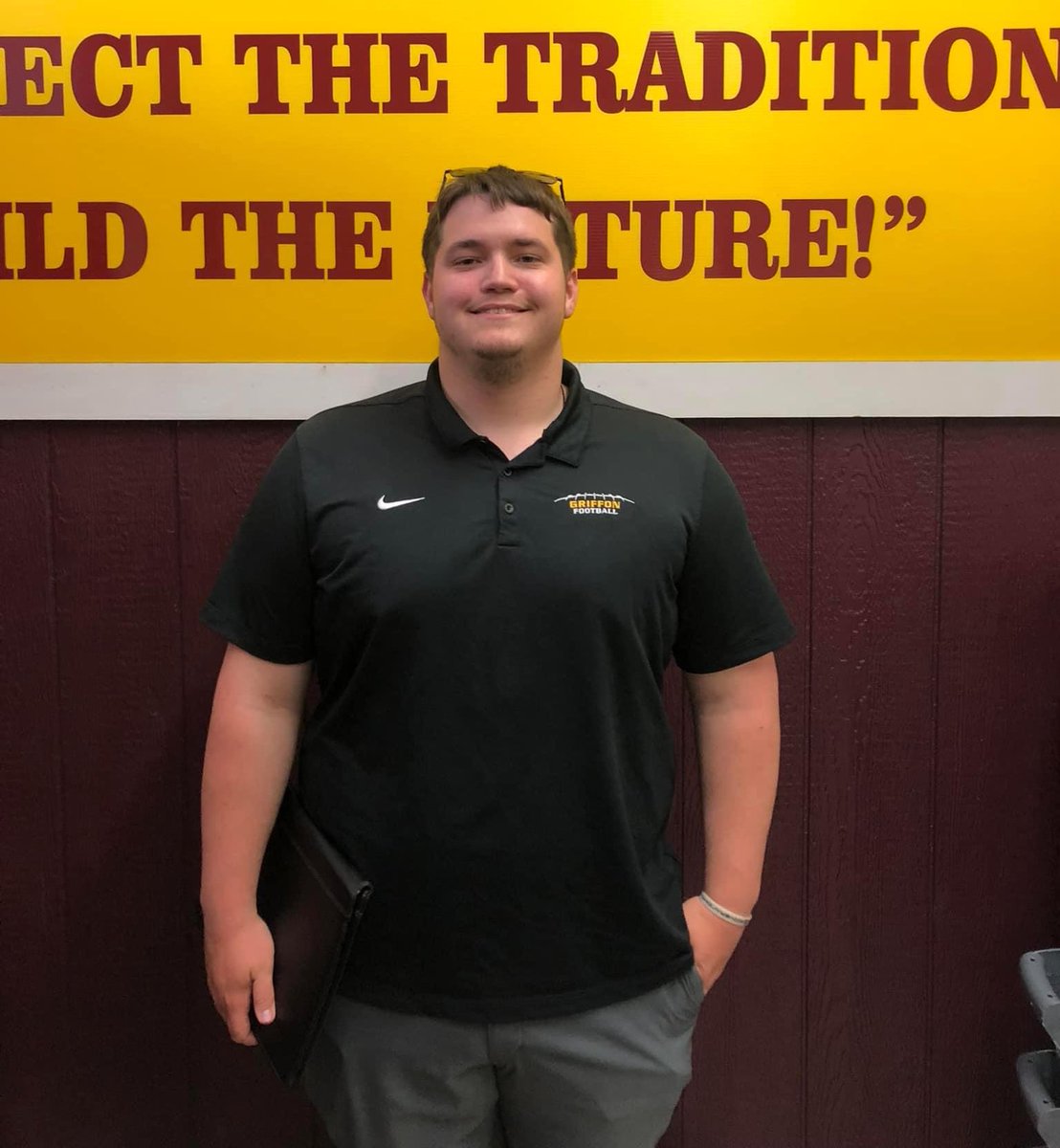 nblionfb's tweet photo. We had a great visit with Coach Marshall from Missouri Western! #lionsattack #stayready https://t.co/uUAdd07QlT