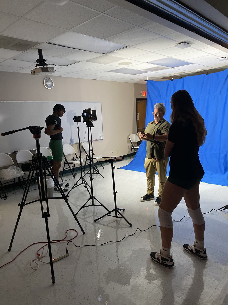 Huntsville Hornet Volleyball tweet media