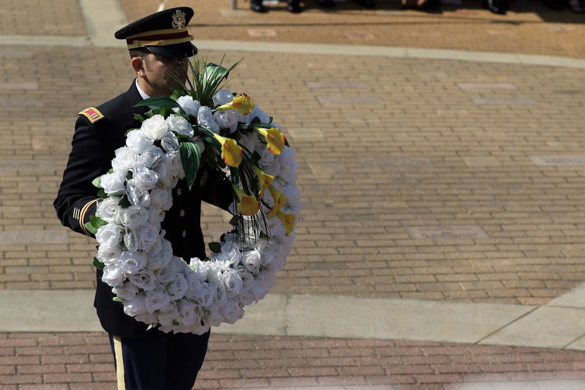 Happy Captain tweet media