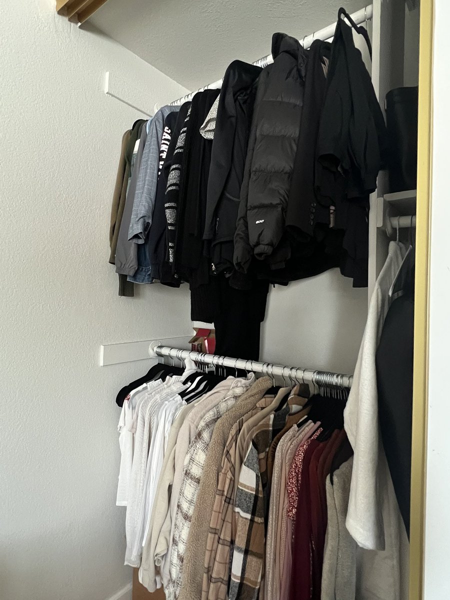 alomendoza14's tweet photo. Happy #Five9Day! Spent my day cleaning out my closet and dresser to donate to Goodwill. Feels great having a clean, organized space and knowing these will be put to great use!#Five9GivesBack @Five9 https://t.co/p3U2IaAKGd