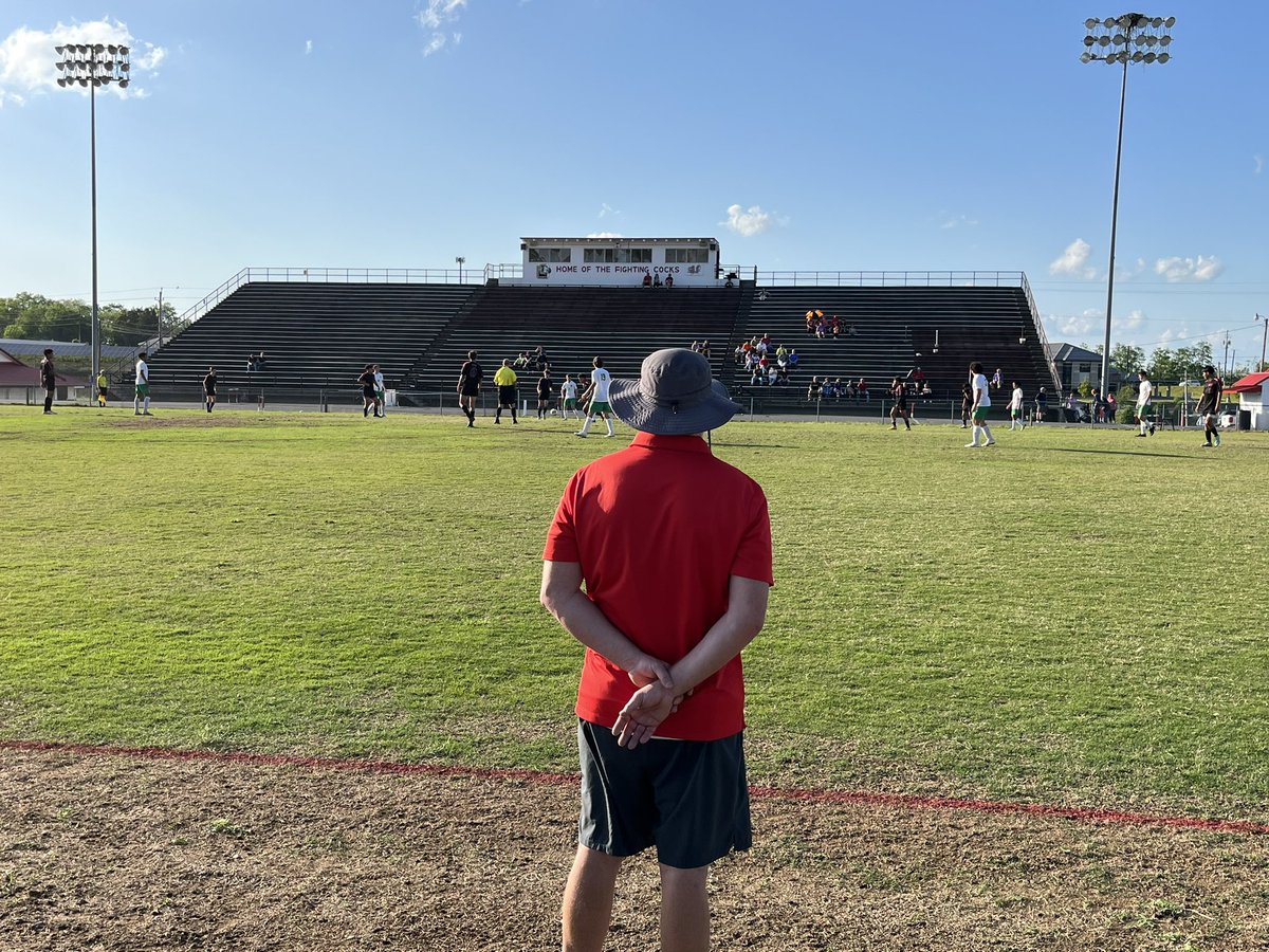 jnichols_2121's tweet photo. Now at Larry Williams Stadium, where James Groat is looking to guide Cocke County to the district tournament title game. https://t.co/pBWiHcd1Zy