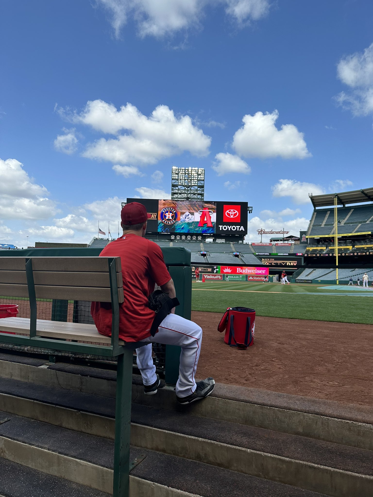 [分享] 天使隊升上捕手Chris Okey 今天先發蹲捕